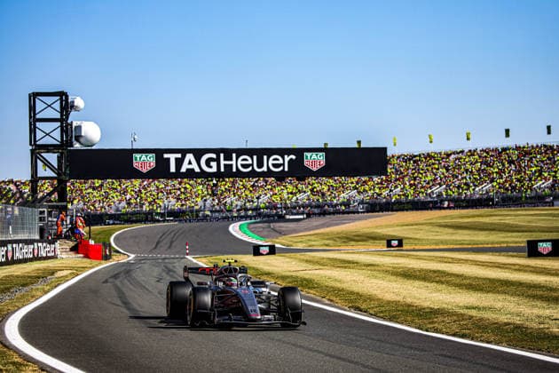 IPA86359342 - (5) Gabriel Bortoleto (BRA) - Audi Revolut F1 Team - Audi AR01 - Audi during the Sprint Qualifying session of the 2026 Formula 1 Lenovo British Grand Prix at the Silverstone Circuit in Silverstone, United Kingdom. Round 11 of the 2026 FIA Formula One World Championship, WM, Weltmeisterschaft held July 3–5, 2026. Silverstone Circuit, home of the British Grand Prix and the birthplace of the Formula 1 World Championship in 1950, hosts a Sprint weekend for Round 11. This event weekend features the F1 Sprint format, with a Sprint Shootout and Sprint Race in addition to the standard qualifying session and Grand Prix. During the 2026 Formula 1 Lenovo British Grand Prix—Round 11—at Silverstone Circuit, Formula 1 Championship, on July 3, 2026 Copyright: xPaulxFosterx xAlessioxDexMarcox xAvens-images.com AvensImages IPAxSportx xx 86359342