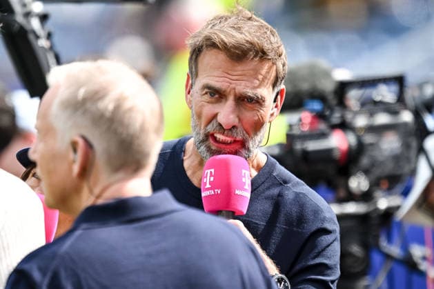 Jürgen Klopp watches the 2026 FIFA World Cup quarterfinal match between France and Morocco at Boston Stadium on July 9, 2026, in Foxborough, United States. Photo by Harry Langer, DeFodi Images