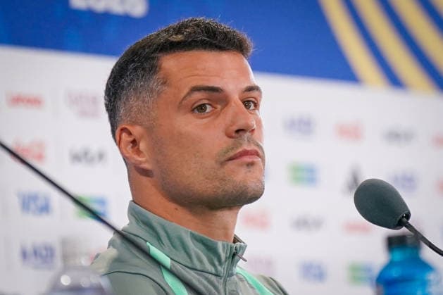 USA Soccer 2026 FIFA World Cup, Quarterfinals, Matchday 1: Switzerland s pre-match press conference ahead of the game against Argentina at Kansas City Stadium, featuring Murat Yakin, head coach of Switzerland; Granit Xhaka of Switzerland; and Adrian Arnold, media director of the Swiss Football Association (SFV) Copyright: xJOERANxSTEINSIEKx