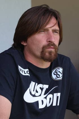 July 11, 2026, xrekx, Soccer Friendly Match, SV Elversberg vs. FC Thun, by Vincent Wagner, Coach of SV 07 Elversberg. DFL and DFB regulations prohibit any use of photographs as image sequences and or quasi-video. Rust