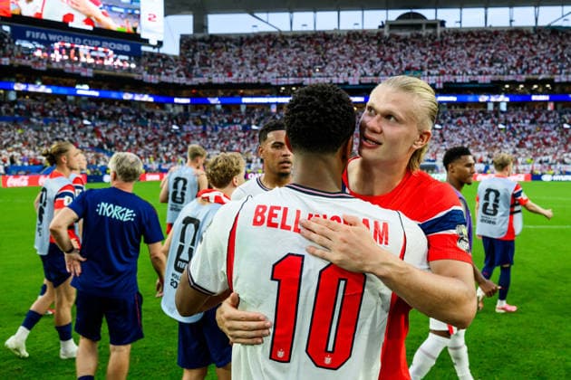 July 11, 2026: Jude Bellingham of England and Erling Braut Haaland of Norway after the 2026 FIFA World Cup quarterfinal soccer match between Norway and England on July 11, 2026 in Miami. Photo by Vegard Grott, BILDBYRAN. Code: VG VG0992 bbeng soccer football fotball World Cup soccer World Cup fotball World Cup soccer World Cup 2026 FIFA World Cup 2026 quarterfinal quarterfinals quarterfinal quarter final England Norway  Copyright: VEGARDxGRoTT BB260711VG083