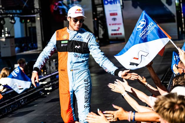 IPA86743921 - Driver Thierry Neuville and Co-Driver Martijn Wydaeghe of the Hyundai Shell Mobis World Rally Team, driving a Hyundai i20 N Rally1, at the ceremonial start of the FIA World Rally Championship WRC, Motorsport Rallye, WM Delfi Rally Estonia 2026 on July 16 in Tartu, Estonia  Copyright: xLucaxBarsali IPAxSportx xx 86743921