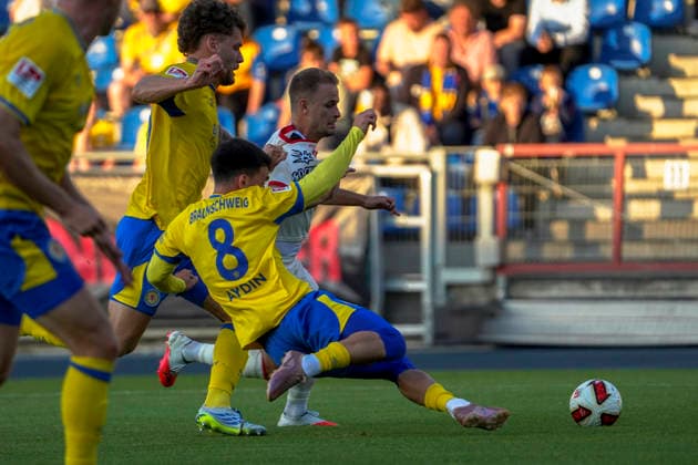 Germany Soccer Friendly Matches 2026 2027, Friendly Match: Eintracht Braunschweig vs. Southampton FC, Eintracht Stadium, Braunschweig, Mehmet AydÄ±n, Mehmet Aydin, Eintracht Braunschweig, 8 Braunschweig Copyright: xAymanxAlahmedx