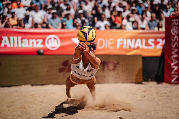 Women s Beach Volleyball Allianz German Beach Club Finals The 2026 Finals Hannover Eintracht Spontent vs. Berlin Recycling Volleys July 24, 2026 Melanie Paul jumps for the ball Hannover Opernplatz Lower Saxony Germany