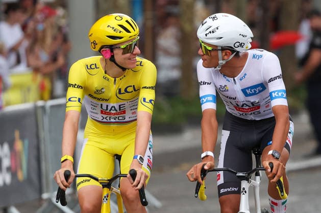 Paris, France: Tadej Pogacar (UAE Team Emirates, XRG, SLO) in the yellow jersey and Isaac Del Toro (UAE Team Emirates, XRG, MEX) in the white jersey on the Champs-Élysées, the start of Stage 21 of the 2026 Tour de France from Thoiry to the Champs-Élysées in Paris on July 26, 2026, in Paris, France Copyright: HMBxMedia JoaquimxFerreira