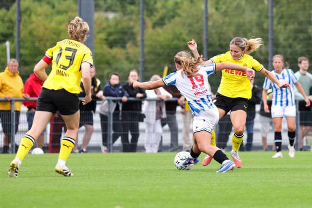 July 26, 2026, xgrfx, Women s Soccer Friendly Match, Borussia Dortmund vs. SC Heerenveen, featuring Aymee Altena (SC Heerenveen) and Noreen Günnewig (Borussia Dortmund). DFL and DFB regulations prohibit any use of photographs as image sequences and or quasi-video. Hohenbuschei Training Facility