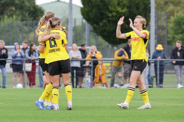 July 26, 2026, xgrfx, Women s Soccer Friendly, Borussia Dortmund vs. SC Heerenveen (goal), Annika Enderle on the 3–1 win for Borussia Dortmund; DFL and DFB regulations prohibit any use of photographs as image sequences and or quasi-video; Hohenbuschei Training Facility