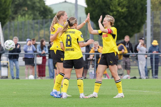 July 26, 2026, xgrfx, Women s Soccer Friendly, Borussia Dortmund vs. SC Heerenveen (goal), Annika Enderle on the 3–1 win for Borussia Dortmund; DFL and DFB regulations prohibit any use of photographs as image sequences and or quasi-video; Hohenbuschei Training Facility