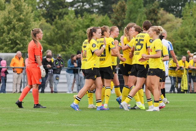 July 26, 2026, xgrfx, Women s Soccer Friendly, Borussia Dortmund vs. SC Heerenveen (goal), Annika Enderle on the 3–1 win for Borussia Dortmund; DFL and DFB regulations prohibit any use of photographs as image sequences and or quasi-video; Hohenbuschei Training Facility