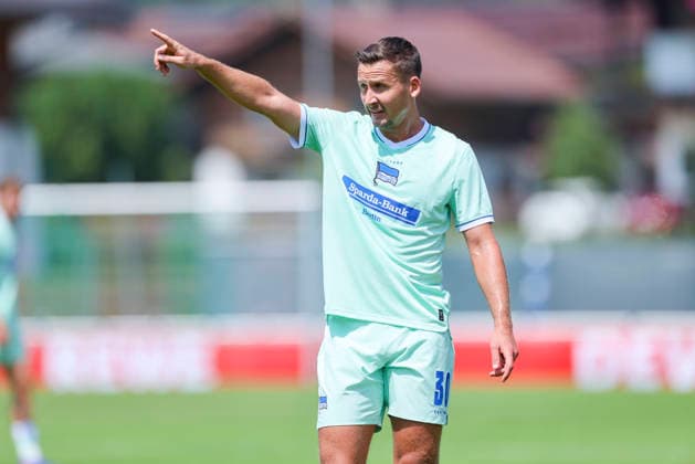Paul Seguin of Hertha BSC Berlin gestures, Friendly match, 1 FC Köln vs. Hertha BSC Berlin, Koasastadion on July 31, 2026, in St. Johann in Tirol, Austria. Photo by Marco Steinbrenner, DeFodi Images. Paul Seguin of Hertha BSC Berlin gestures, Friendly match, 1 FC Köln vs. Hertha BSC Berlin, Koasastadion, July 31, 2026, in St. Johann in Tirol, Austria. Photo by Marco Steinbrenner, DeFodi Images