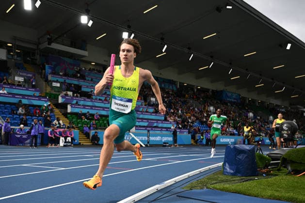 COM26 ATHLETICS, Cooper Sherman of Australia competes in the Mixed 4x400m Relay Heats during the Glasgow 2026 Commonwealth Games at Scotstoun Stadium in Glasgow, Scotland, Friday, July 31, 2026. ( NO ARCHIVING, EDITORIAL USE ONLY Glasgow United Kingdom  Copyright: xJOELxCARRETTx 20260731139135980462