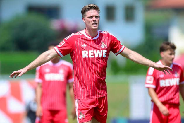 Marius Bülter of 1 FC Köln gesturing, Friendly match, 1 FC Köln vs. Hertha BSC Berlin, Koasa Stadium on July 31, 2026, in St. Johann in Tirol, Austria. Photo by Marco Steinbrenner, DeFodi Images. Marius Bülter of 1. FC Köln gestures during a friendly match between 1. FC Köln and Hertha BSC Berlin at Koasa Stadium, July 31, 2026, in St. Johann in Tirol, Austria. Photo by Marco Steinbrenner, DeFodi Images