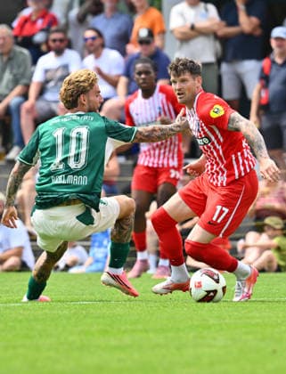 July 31, 2026 Soccer Season 2026–2027 Exhibition Match Friendly Match Preseason Match SC Freiburg SpVgg Greuther Fürth Kleeblatt Sports Photo Zink xwoxzix Regulations prohibit any use of photographs as image sequences and or quasi-video; for editorial use only. Ole Pohlmann 10, SpVgg Greuther Fürth; Lukas Kübler 17, SC Freiburg