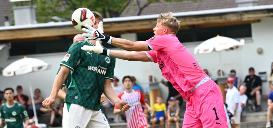 July 31, 2026 Soccer Season 2026–2027 Exhibition Match Friendly Match Preseason Match SC Freiburg SpVgg Greuther Fürth Kleeblatt Sports Photo Zink xwoxzix Regulations prohibit any use of photographs as image sequences and or quasi-video; for editorial use only. Florian Hellstern 1, SpVgg Greuther Fürth