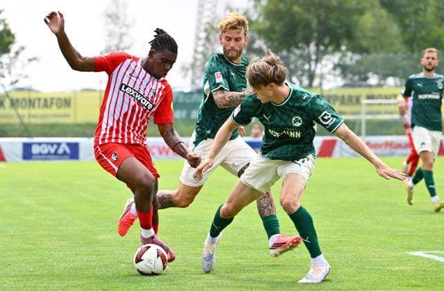 July 31, 2026 Soccer Season 2026–2027 Exhibition Match Friendly Match Preseason Match SC Freiburg SpVgg Greuther Fürth Kleeblatt Sports Photo Zink xwoxzix Regulations prohibit any use of photographs as image sequences and or quasi-video; for editorial use only. Cyriaque Irie 22, SC Freiburg; Ole Pohlmann 10, SpVgg Greuther Fürth; Gian Luca Itter 27, SpVgg Greuther Fürth