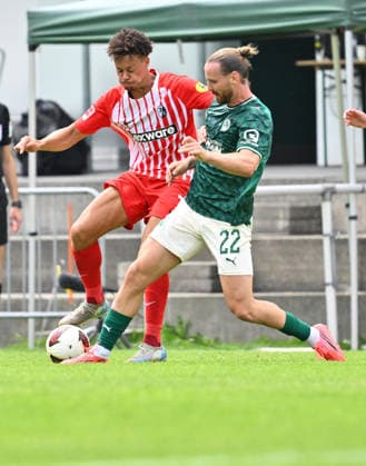 July 31, 2026 Soccer Season 2026–2027 Exhibition Match Friendly Match Preseason Match SC Freiburg SpVgg Greuther Fürth Kleeblatt Sports Photo by Zink xwoxzix; regulations prohibit any use of photographs as image sequences and or quasi-video; for editorial use only. Derry Scherhant 7, SC Freiburg; Jannis Heuer 22, SpVgg Greuther Fürth