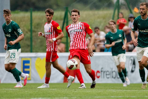 Maximilian Eggestein, SC Freiburg, 08 am Ball, Austria, Soccer, Friendly Match, 2026–2027, vs., July 31, 2026, Schruns Soccer Field, Austria Copyright: xGrantxHubbsx