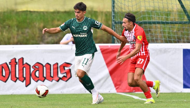 July 31, 2026 Soccer Season 2026–2027 Exhibition Match Friendly Match Preseason Match SC Freiburg SpVgg Greuther Fürth Kleeblatt Sports Photo by Zink xwoxzix; regulations prohibit any use of photographs as image sequences and or quasi-video; for editorial use only. Aaron Keller 11, SpVgg Greuther Fürth Berkay Yilmaz 27, SC Freiburg