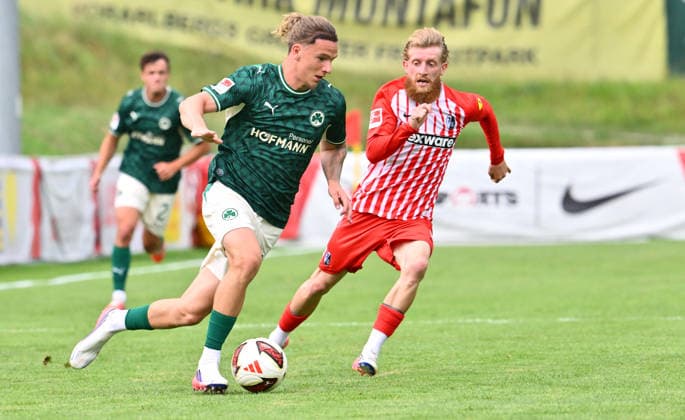 July 31, 2026 Soccer Season 2026–2027 Exhibition Match Friendly Match Preseason Match SC Freiburg SpVgg Greuther Fürth Kleeblatt Sports Photo Zink xwoxzix Regulations prohibit any use of photographs as image sequences and or quasi-video; for editorial use only. Mika Wallentowitz 21, SpVgg Greuther Fürth Niklas Beste 19, SC Freiburg