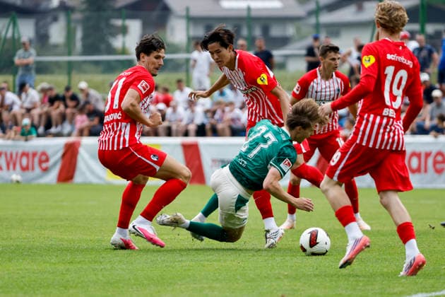 Igor Matanovic, SC Freiburg, 31, Luca Itter (SpVgg Greuther Fürth), 27, and Keisuke Goto (SC Freiburg), 42, battling for the ball, Austria, soccer, friendly match, 2026–2027, vs., July 31, 2026, Schruns Soccer Field, Austria Copyright: xGrantxHubbsx