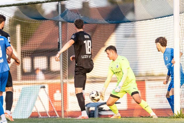 VfB Friedrichshafen vs. SSV Ulm 1846 Soccer, WfV Cup, 2nd Round, Zeppelinstadion Friedrichshafen, July 29, 2026, Referee: Steffen Meuer, SSV Ulm 1846 Soccer, 18, Patrick Benz VfB Friedrichshafen, 01 VfB Friedrichshafen vs. SSV Ulm 1846 Soccer, WfV Cup, 2nd Round, Zeppelinstadion Friedrichshafen, July 29, 2026. Photo by Lucca Fundel, Friedrichshafen, Zeppelinstadion, Baden-Württemberg, Germany