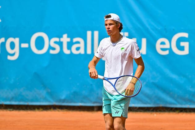 Men s Tennis 1st Bundesliga: TC Augsburg Siebentisch vs. TK GW Mannheim, July 31, 2026, AUGSBURG, GERMANY, July 31. Pictured: Niels McDONALD of TC GW Mannheim during the Men’s 1st Bundesliga match between TC Augsburg and TK GW Mannheim on Matchday 6. Copyright: xBEAUTIFULxSPORTS Goldbergx