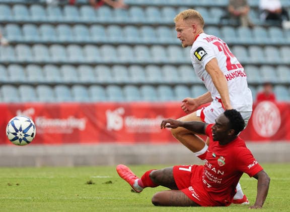 SOCCER - Mainz vs Al-Ahli, test match KUFSTEIN,AUSTRIA,31.JUL.26 - SOCCER - 1. DFL, 1. Deutsche Bundesliga, UAE Pro League, 1. FSV Mainz 05 vs Shabab Al-Ahli, test match. Image shows Yuri Cesar (Shabab Al-Ahli) and Andreas Hanche Olsen (Mainz).  GEPAxpictures xThomasxBachun
