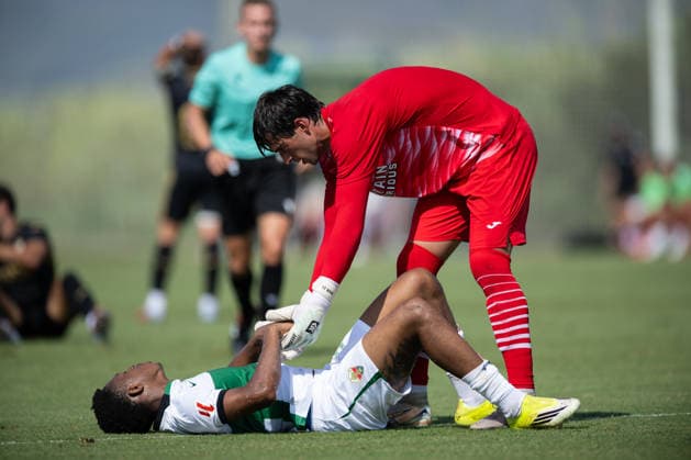 Iker Alvarez of Córdoba during a preseason friendly match between Elche CF and Córdoba CF played in Oliva, Valencia, on July 31, 2026, in Spain (Oliva, Valencia, Spain) Copyright: xVicentexVidalx xAgenciaxLOFx