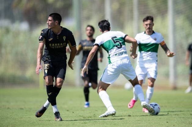Victor Sanchez of Córdoba during a preseason friendly match between Elche CF and Córdoba CF played in Oliva, Valencia, on July 31, 2026, in Spain (Oliva, Valencia, Spain) Copyright: xVicentexVidalx xAgenciaxLOFx