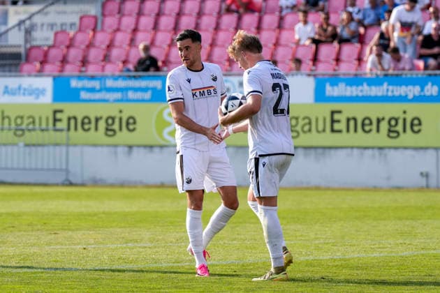 From left: David Mamutovic (SVS), 7; Stefan Maderer (SVS), 27; players from SV Sandhausen (SVS) celebrate the 2-0 goal, Celebration, goal celebration, goal scored, celebrating the goal, goal, celebration, celebrating the goal, joy, happiness, happy, optimistic, positive, game scene, highlight, action, July 31, 2026, Sandhausen, Germany, soccer, bfv Association Cup, 3rd round, SV Sandhausen vs. TSG 1862 09 Weinheim xozx