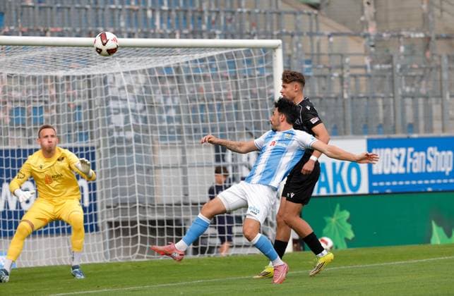 CFC vs. BFC Preussen, July 31, 2026, Chemnitz, eins Stadium on Gellertstrasse, Sports, Soccer, Northeast Regional League 2026–2027, Matchday 2, CFC, CFC vs. BFC Preussen (from left to right): Florian Palmowski, Domenico Alberico, and Alexander Dikarev, Chemnitz, Saxony, Germany