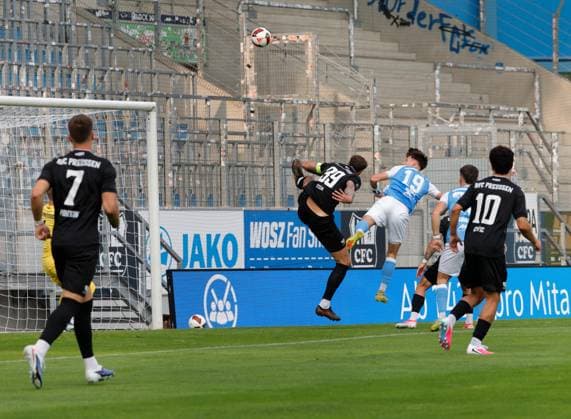 CFC vs. BFC Preussen, July 31, 2026, Chemnitz, eins Stadium on Gellertstrasse, Sports, Soccer, Northeast Regional League 2026–2027, Matchday 2, CFC, CFC vs. BFC Preussen: Danger in front of the Berlin goal; Lenny Stein defends against Jonas Marx; Chemnitz, Saxony, Germany