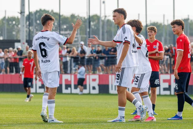 July 31, 2026 Soccer Season 2026–2027 Bavarian Regional League Matchday 2 1 FC Nuremberg FCN II vs. SpVgg Unterhaching Women s Team xdaxmax Cheering, Joy, Goal Celebration after the 1–0 Goal by Joel Skowronek 39, 1 FC Nuremberg FCN II and the team celebrate; goal scorer Joel Skowronek 39, 1 FC Nuremberg FCN II