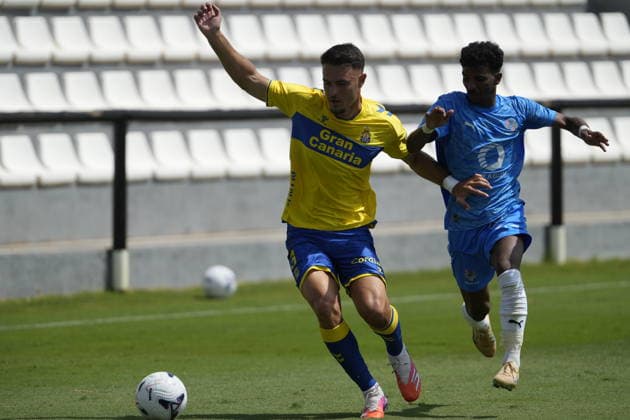 Andrés Rodríguez of Las Palmas during the friendly match between Las Palmas UD and Neom SC played at the Marbella Football Center on July 31, 2026, in Spain, Spain Copyright: xCristobalxOrtegax xAgenciaxLOFx