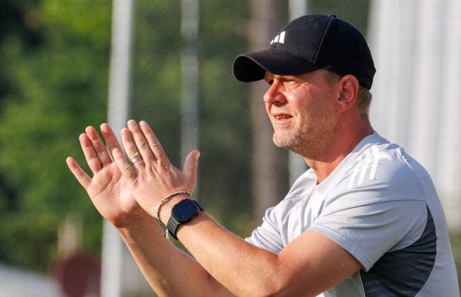 July 31, 2026 Soccer Season 2026–2027 Bavarian Regional League Matchday 02 1. FC Nürnberg FCN II vs. SpVgg Unterhaching Women s Team xdaxmax Andreas Andy Wolf, Coach of 1. FC Nürnberg FCN II, gives instructions, gesturing and directinggives instructions