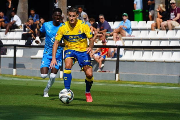 Cristian Gutierrez of Las Palmas during the friendly match between Las Palmas UD and Neom SC played at the Marbella Football Center on July 31, 2026, in Spain Copyright: xCristobalxOrtegax xAgenciaxLOFx
