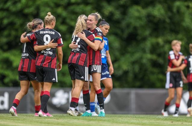 GER, Bad Nauheim, Eintracht Frankfurt vs. Racing Strasbourg, Preseason, Soccer, DFB, 2026–2027 Season, Bad Nauheim Sports Field, Friendly Match: Photo by Danique Tolhoek—Eintracht Frankfurt Women’s Team 22 scores the 1–0 goal, Celebration, joy, and emotion; Laura Freigang, Eintracht Frankfurt Women’s Team No. 10. DFB and DFL regulations prohibit any use of photographs as image sequences and or quasi-video. July 31, 2026 Copyright: HMBxMedia HendrikxHamelau