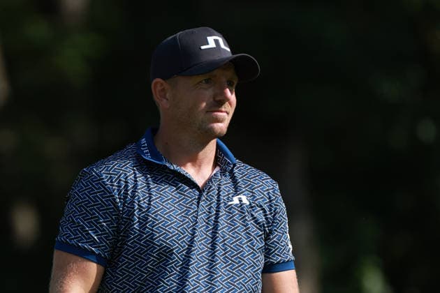 Rocket Classic DETROIT, MICHIGAN - JULY 31: Matt Wallace of England plays his tee shot on the 11th hole during the second round of the Rocket Classic 2026 at the Detroit Country Club in Detroit, Michigan, MI, USA Friday, July 31, 2026. Detroit Michigan United States  Copyright: xJorgexLemusx originalFilename:lemus-rocketcl260731_npnIb.jpg