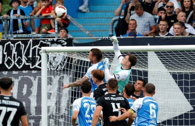 CFC vs. BFC Preussen, July 31, 2026, Chemnitz, eins Stadium on Gellertstrasse, Sports, Soccer, Northeast Regional League 2026–2027, Matchday 2, CFC, CFC vs. BFC Preussen: David Richter in action in the CFC goal, Chemnitz, Saxony, Germany