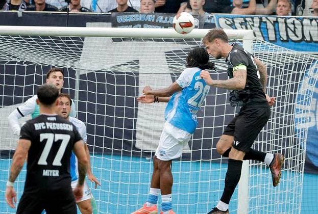 CFC vs. BFC Preussen, July 31, 2026, Chemnitz, Eins Stadium on Gellertstrasse, Sports, Soccer, Northeast Regional League 2026–2027, Matchday 2, CFC, CFC vs. BFC Preussen—featuring Lenny Stein and Ken Tchouangue in an aerial duel—Chemnitz, Saxony, Germany