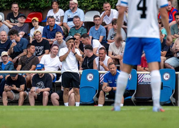 Soccer, Men s, 2026–2027 Season, Northeast Regional League, Matchday 2, SV Tasmania Berlin vs. FC Erzgebirge Aue, from left: Coach Khvicha Shubitidze (Aue), July 31, 2026, Copyright: xSebastianxRäppold MatthiasxKochx