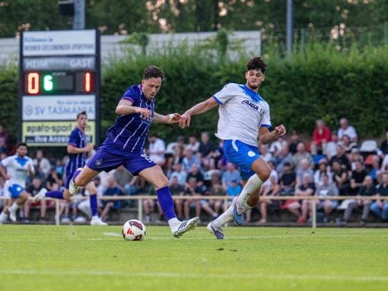 Soccer, Men s, 2026–2027 Season, Regionalliga Nordost, Matchday 2, SV Tasmania Berlin vs. FC Erzgebirge Aue, from left: Marcel Bär (Aue), Fatih Baca (Tasmania), July 31, 2026, Copyright: xSebastianxRäppold MatthiasxKochx