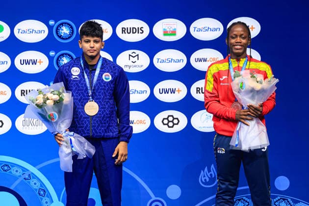 U17 Wrestling World Championships, 61kg WW Bronze Medalists: Graciela Gaudencia Eningo Asama (ESP), Avanshika Avanshika (IND) Copyright: xUnitedxWorldxWrestlingx xAmirrezx UWW-U17-WC-BAKU-2026