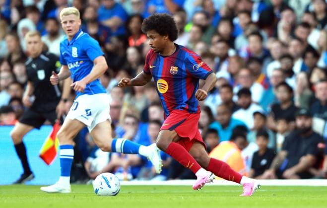 Sport Bilder des Tages Karim Adeyemi of Barcelona Brimingham City v FC Barcelona, Barca Pre Season Friendly, Football, St Andrew s at Knighthead Park, Birmingham, UK - 31 Jul 2026Birmingham St Andrew s at Knighthead Park United Kingdom EDITORIAL USE ONLY No use with unauthorised audio, video, data, fixture lists, club league logos or live services. Online in-match use limited to 120 images, no video emulation. No use in betting, games or single club league player publications. Copyright: xKieranxMcManus Shutterstockx 17024229s