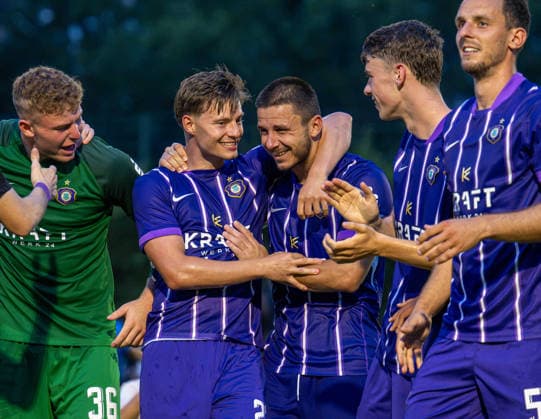 Soccer, Men s, 2026–2027 Season, Northeast Regional League, Matchday 2, SV Tasmania Berlin vs. FC Erzgebirge Aue, from left: Goalie Max Uhlig (Aue), Willi Kamm (Aue), Patrick Kapp (Aue), Tim Maciejewski (Aue), Bastian Strietzel (Aue), Celebrations after the final whistle, July 31, 2026, Copyright: xSebastianxRäppold MatthiasxKochx