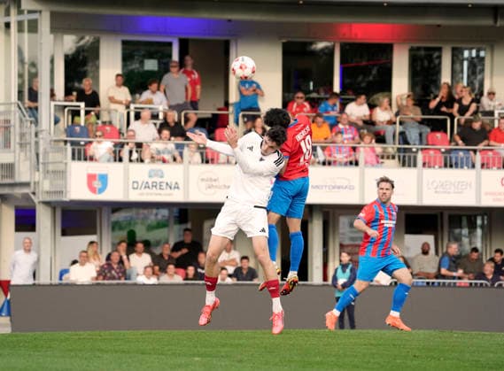 Photo by Kilian SKOLIK: Phoenix vs. Kevin INGRESO, Drochtersen Soccer, Regionalliga Nord, Matchday 1 on Fri, July 31, 2026, SV Drochtersen Phoenix Lübeck