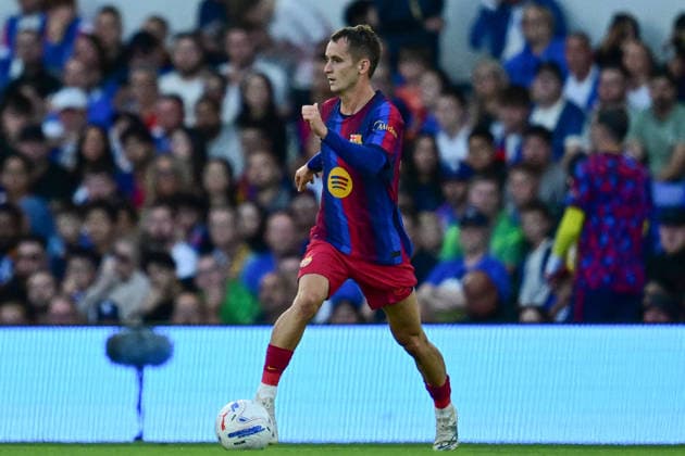 Birmingham City v Barcelona, Pre-Season Friendly FC Barcelona, Barca midfielder Marc Casado (17) sprints forward with the ball during the Pre-Season Friendly match between Birmingham City and Barcelona at the St Andrew s @ Knighthead Park, Birmingham, UK on 31 July 2026. Birmingham St Andrew s @ Knighthead Park West Midlands UK Editorial use only , Copyright: xDennisxGoodwinx PSI-24614-0010