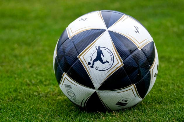 An Erima Senzor Star Match ball from the Regionalliga Südwest lies on the field, displaying the league logo; league logo, official match ball, symbolic photo, symbolic image, symbol, cropped image, single image, single photo, July 31, 2026, Sandhausen, Germany, soccer, bfv Association Cup, 3rd round, SV Sandhausen vs. TSG 1862 09 Weinheim xozx