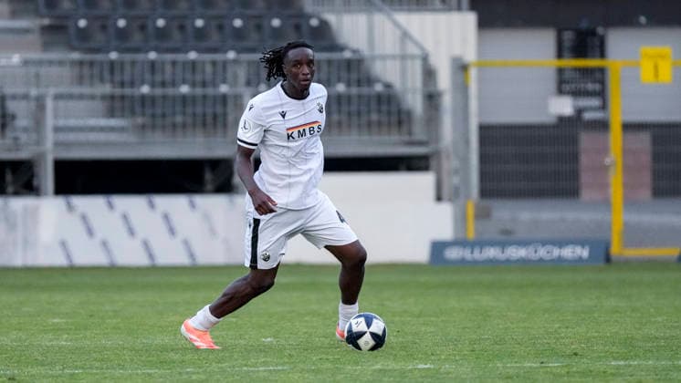 Gaoussou Dabo SVS, 44, with the ball, isolated figure, full-body shot, single frame, single photo, action, July 31, 2026, Sandhausen, Germany, soccer, bfv Association Cup, 3rd round, SV Sandhausen vs. TSG 1862 09 Weinheim xozx