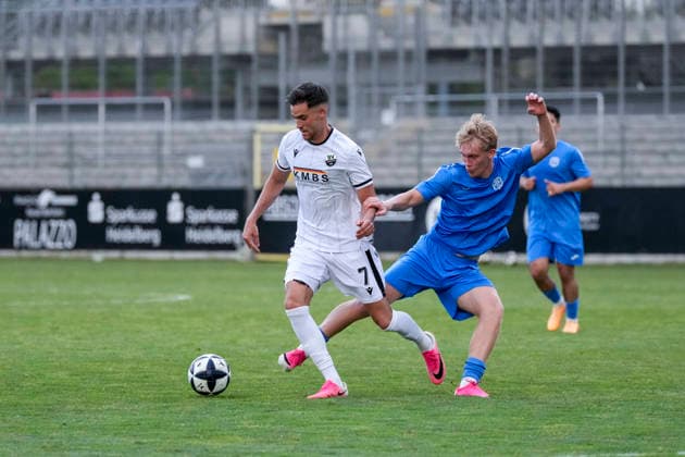 From left: David Mamutovic (SVS), 7, Tom Weihbrecht (TSG), 8, tackle, game scene, duel, tackle, tackling, dynamic, action, July 31, 2026, Sandhausen, Germany, soccer, bfv Association Cup, 3rd round, SV Sandhausen vs. TSG 1862 09 Weinheim xozx